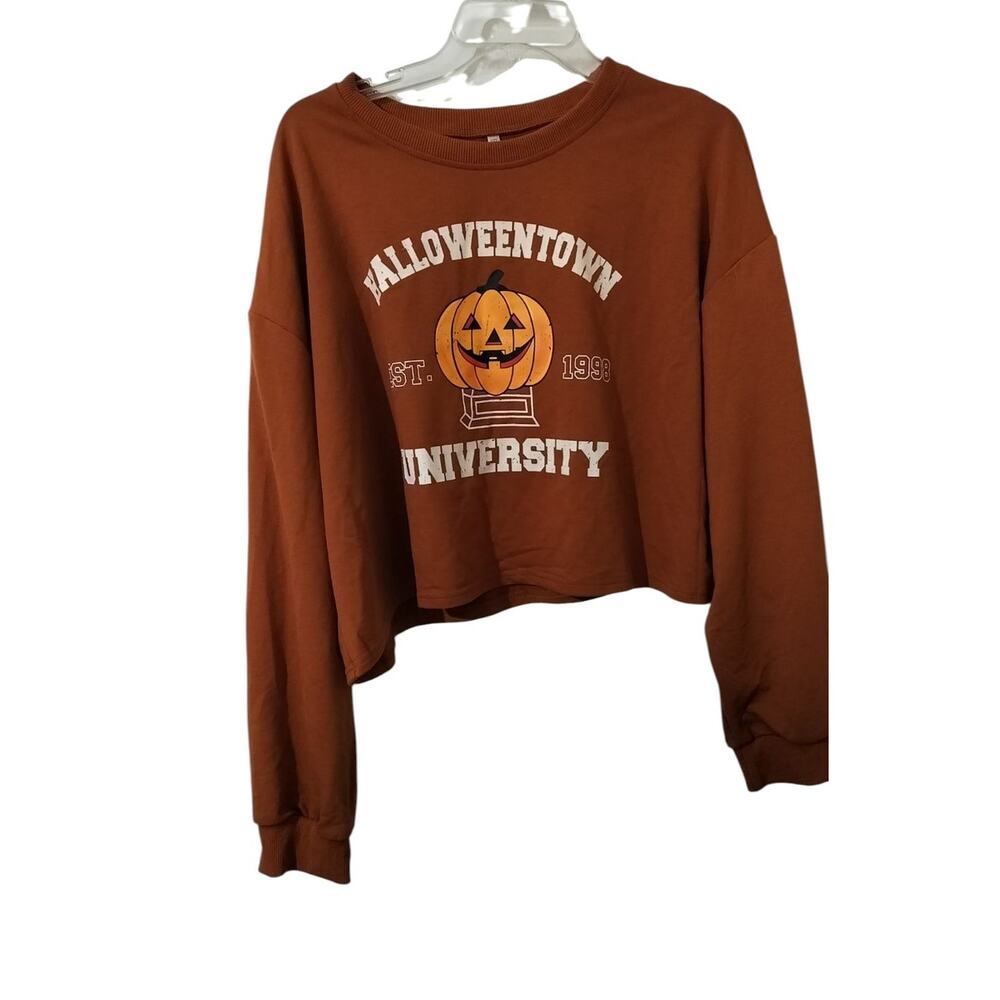 4235) Halloween Town University Long Sleeve Crewneck Cropped Sweatshirt 2XL - Picture 1 of 5